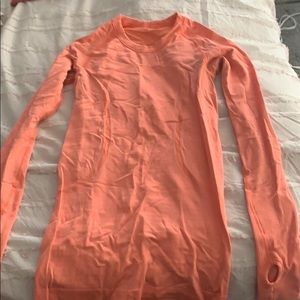 LULU LEMON SWIFTLY TECH LONG SLEEVE